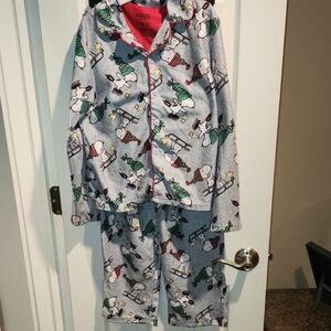 Peanuts Kids Pajama Set - Gray with Green and Red